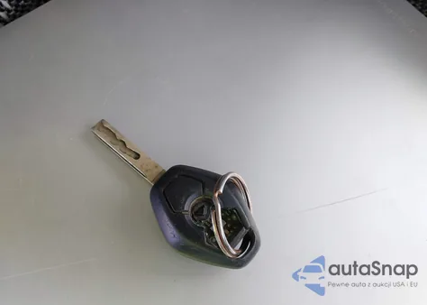 2001 BMW 330Ci из США, поврежденный, VIN WBABS53431JU85712